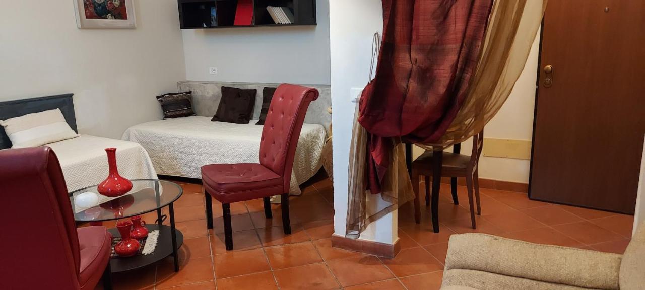 B&B Palazzo Oddo Albenga Exterior photo